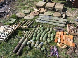 Slika PU_VS/Eksploziv/bombe, ptotutenkovske....jpg